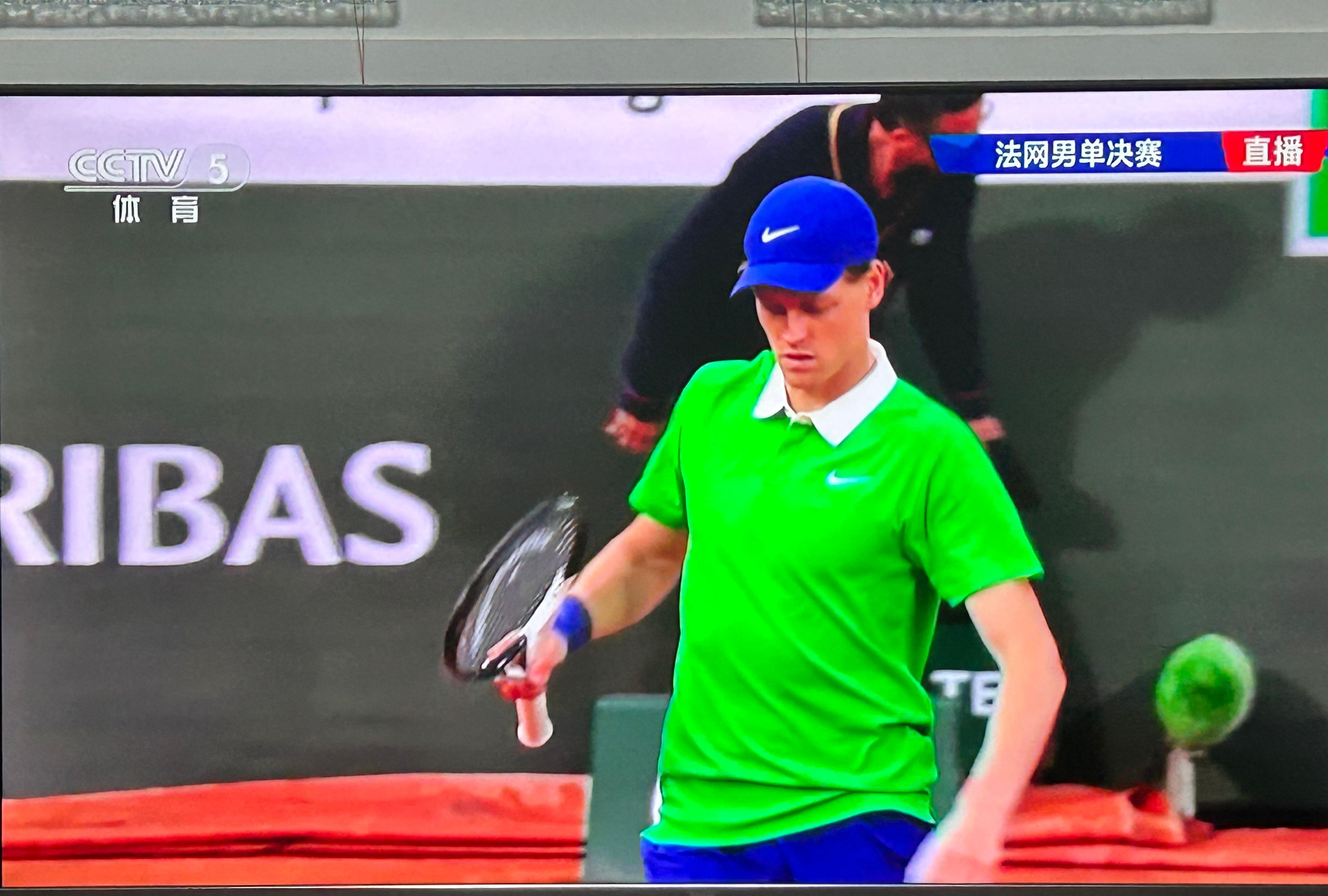 日本网球队鏖战意大利网球队,瓦林卡完成帽子戏法 日本网球队鏖战意大利网球队,瓦林卡完成帽子戏法