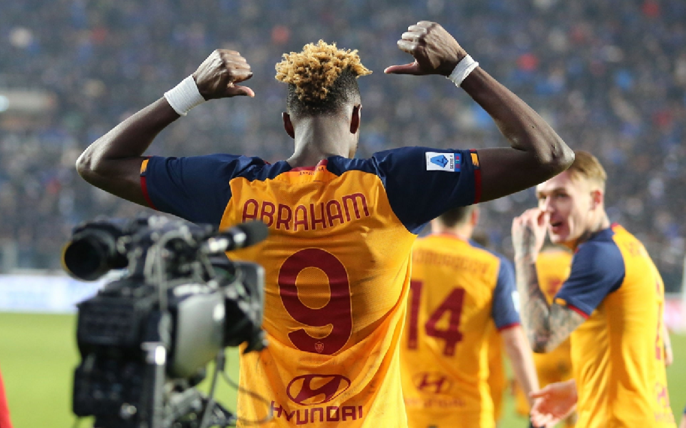 罗马碾压巴西，阿奎罗打破历史纪录