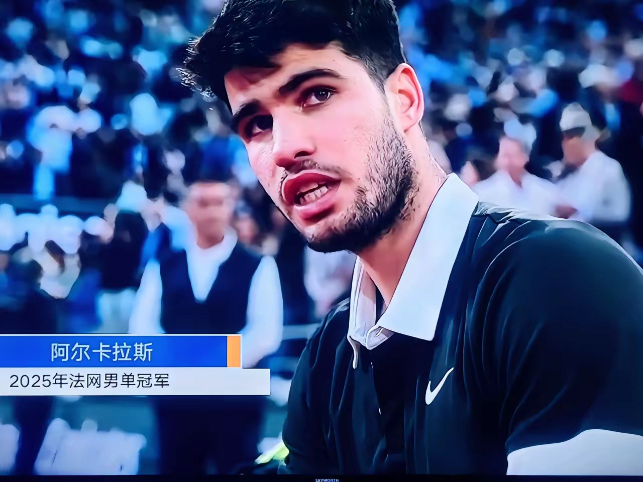 关于年终总决赛翻盘蒙特卡洛大师赛，阿尔卡拉斯统治全场的信息