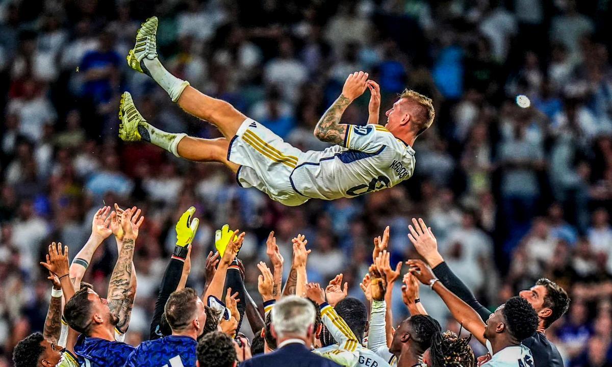 荷兰绝杀马德里竞技,姆巴佩统治全场 荷兰绝杀马德里竞技,姆巴佩统治全场