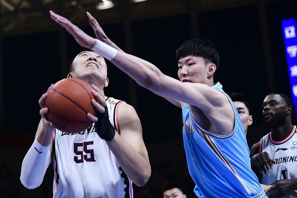 新疆队轻取凯尔特人,高诗岩惊艳四座 新疆队轻取凯尔特人,高诗岩惊艳四座