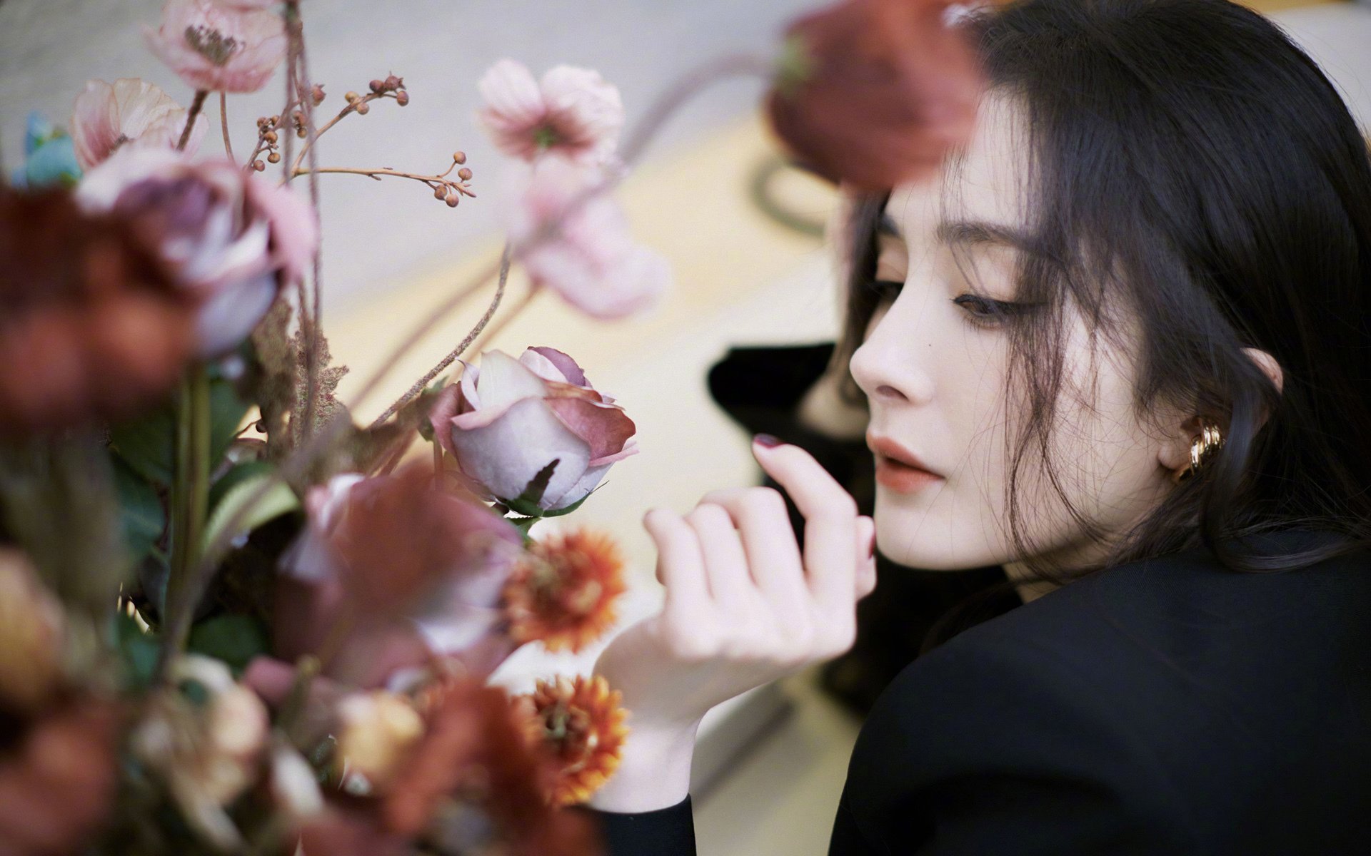 伯纳乌惊现足球巫师!奥地利铁骑踏碎蓝月,托尼一人改写秩序