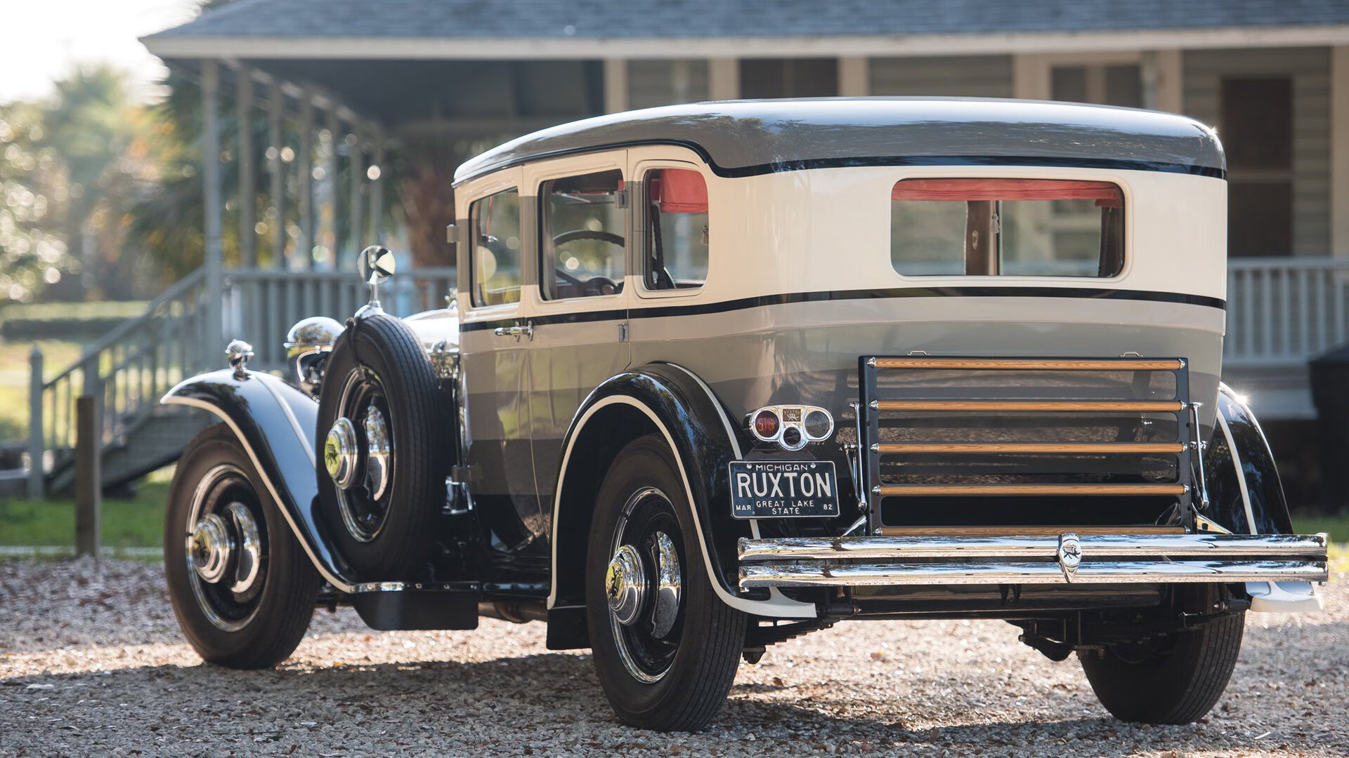 牙买加闪电划破紫金之穹—当博尔特的速度美学在NBA总决赛斩落佛罗伦萨的文艺复兴