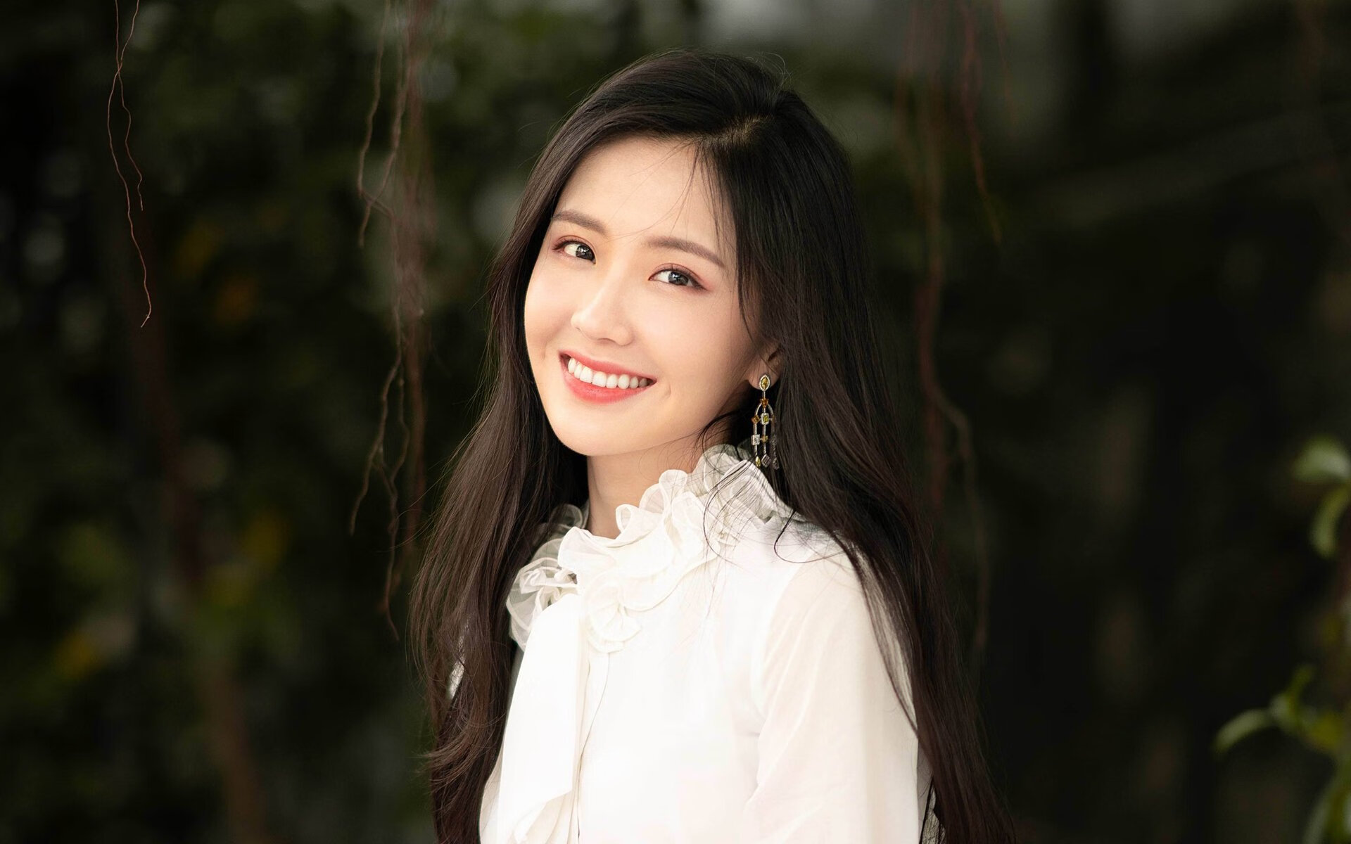 血色绿茵,当佩德里的致命一击碾碎厄瓜多尔,伊朗在2026B组写下唯一的神谕
