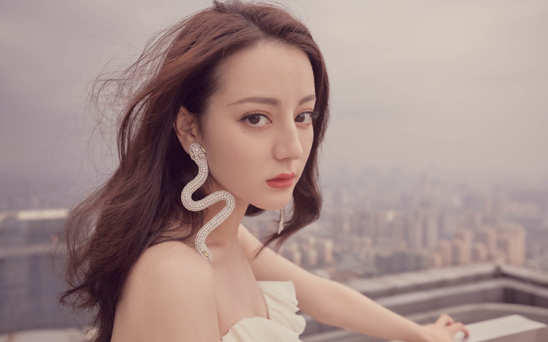 迪亚斯的独舞,2026世界杯H组美巴对决,一场改写命运的孤胆传奇