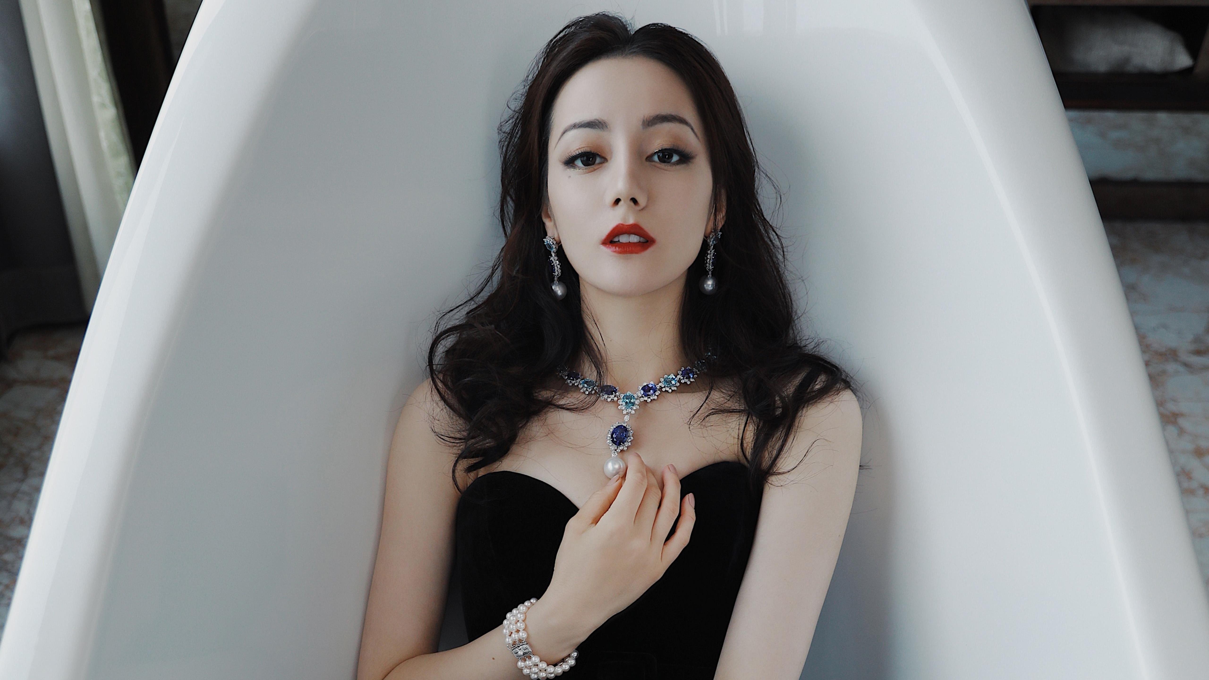 冷夜奇迹，2026世界杯H组，斯洛伐克碾压巴西，德布劳内闪耀全场